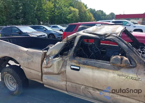 1998 Toyota Tacoma Prerunner from USA, damaged, VIN 4TASM92N9WZ147573